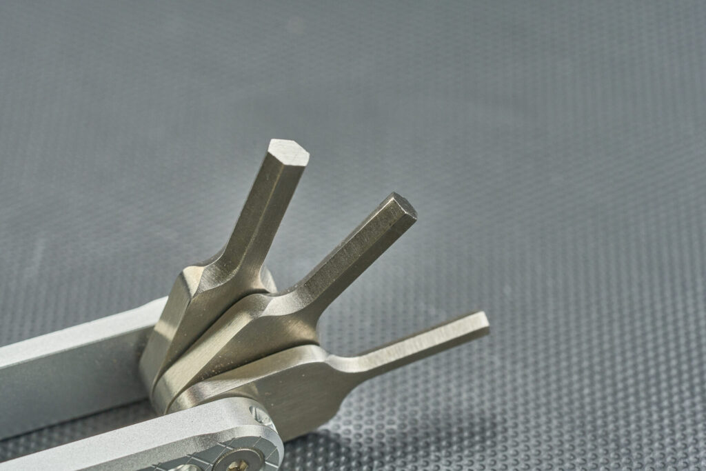 SmallRig-multi-tool