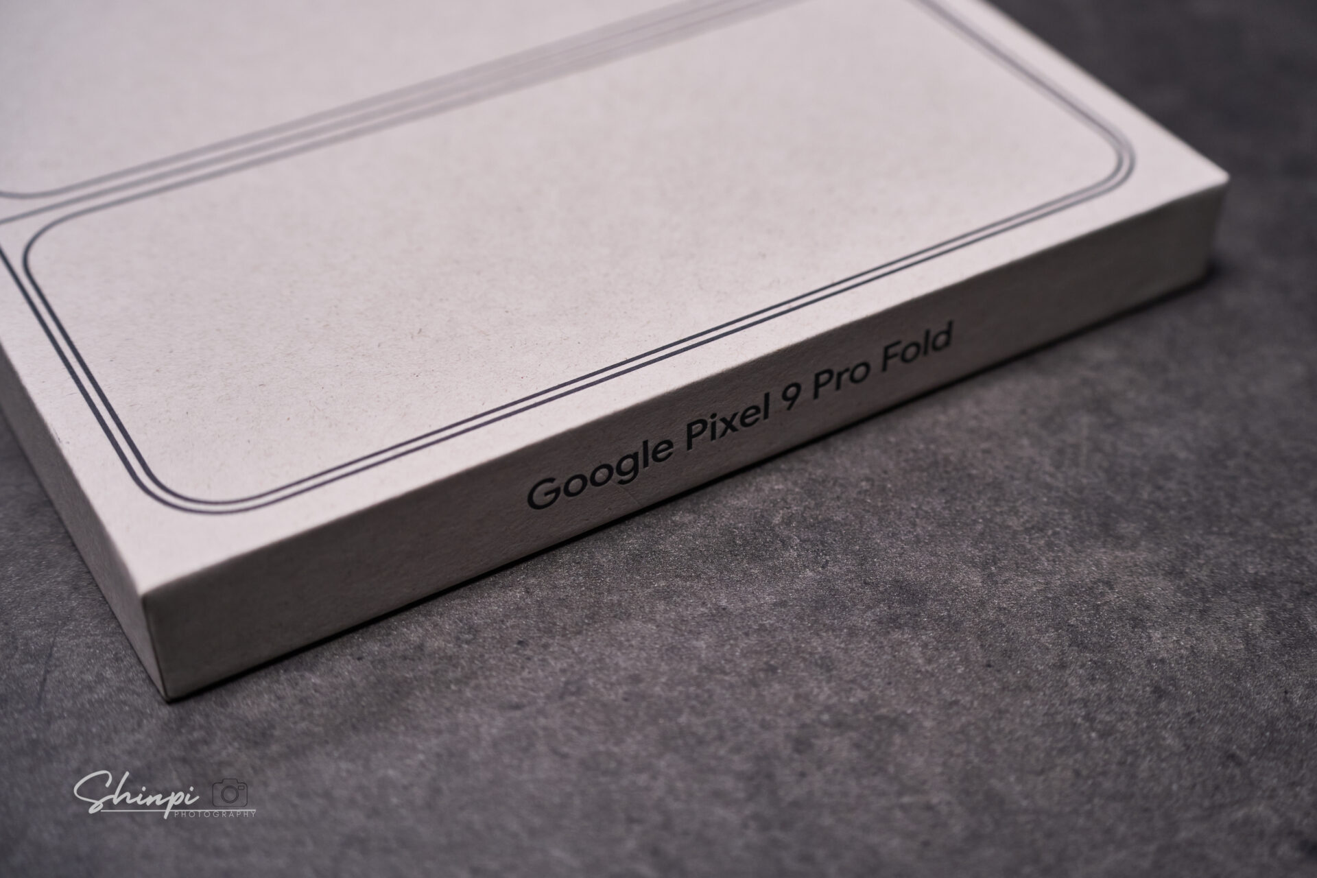 Google Pixel 9 Pro Foldを開封レビュー│写真多めで製品の魅力